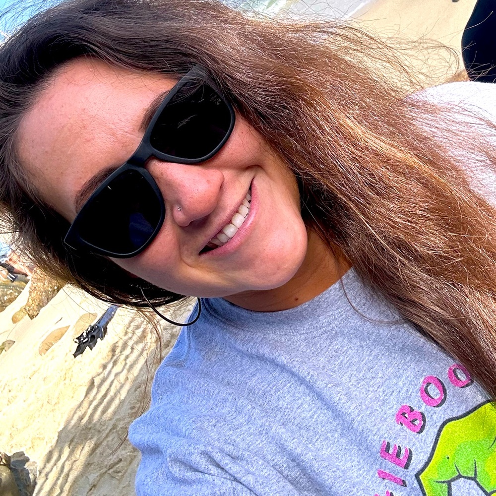 Meet your Posher, Marina